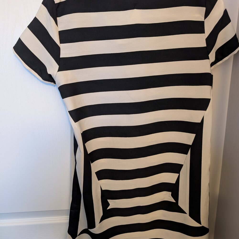 Vero Moda Dress - Picture 2 of 3